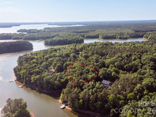 345 Emerald Isle Court, Lexington, NC 27292