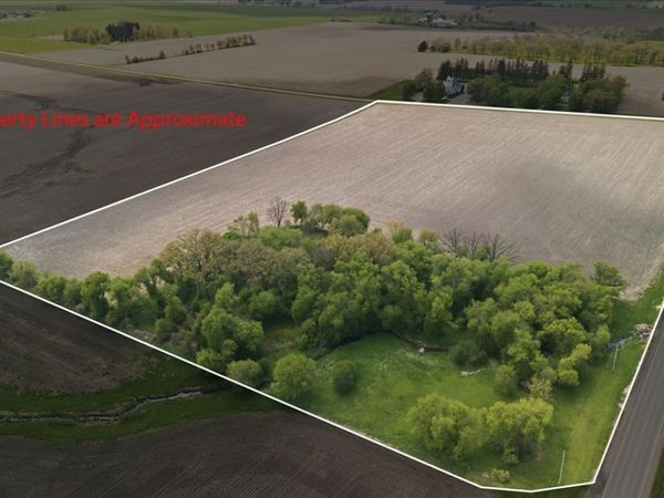39xx State Line Road , Poplar Grove, IL 61065