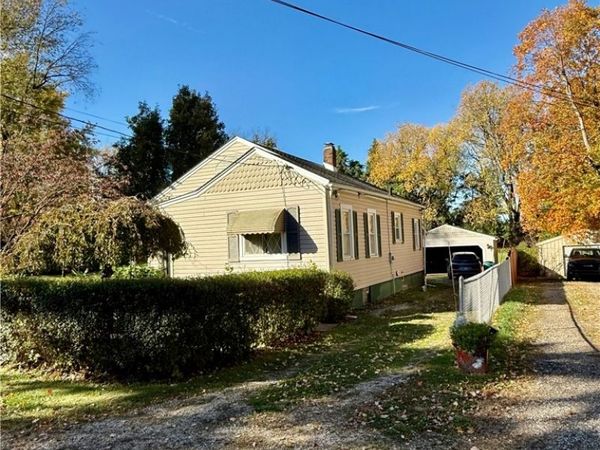 642 Alta Vista Avenue , Akron, OH 44312