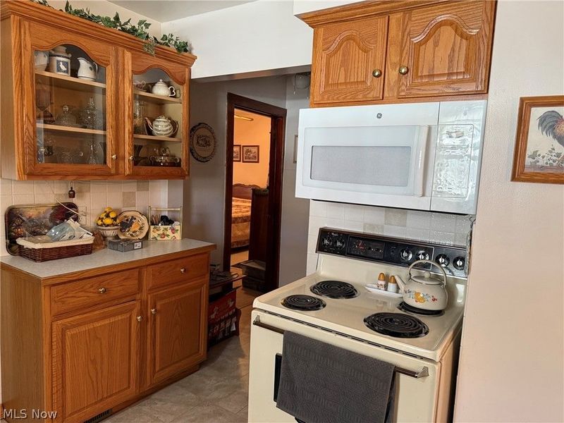 642 Alta Vista Avenue, Akron, OH 44312 Photo 15