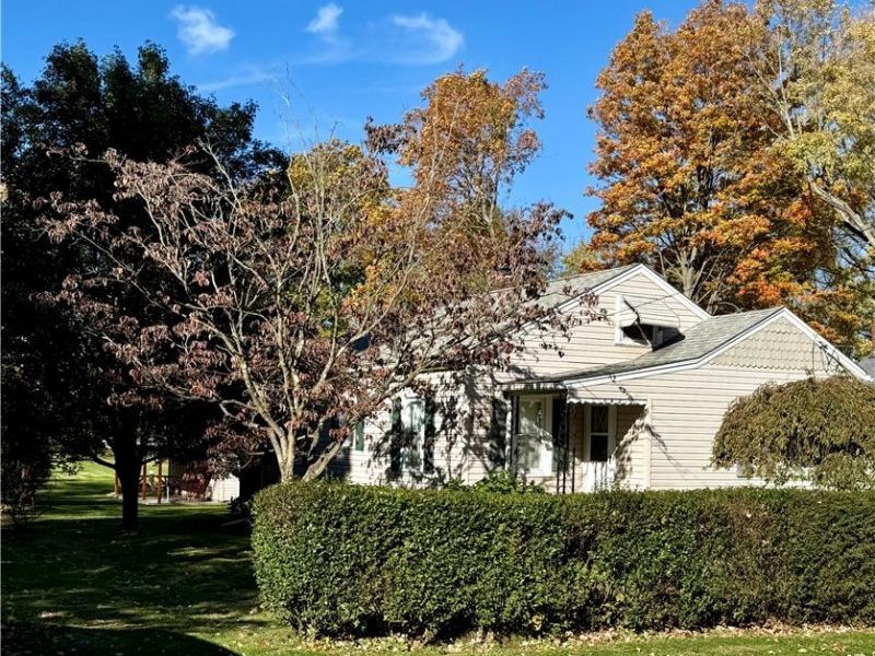 642 Alta Vista Avenue, Akron, OH 44312 Photo 2
