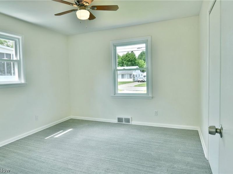 73 N Edgehill Avenue, Youngstown, OH 44515 Photo 27