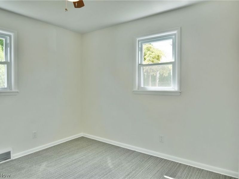 73 N Edgehill Avenue, Youngstown, OH 44515 Photo 32