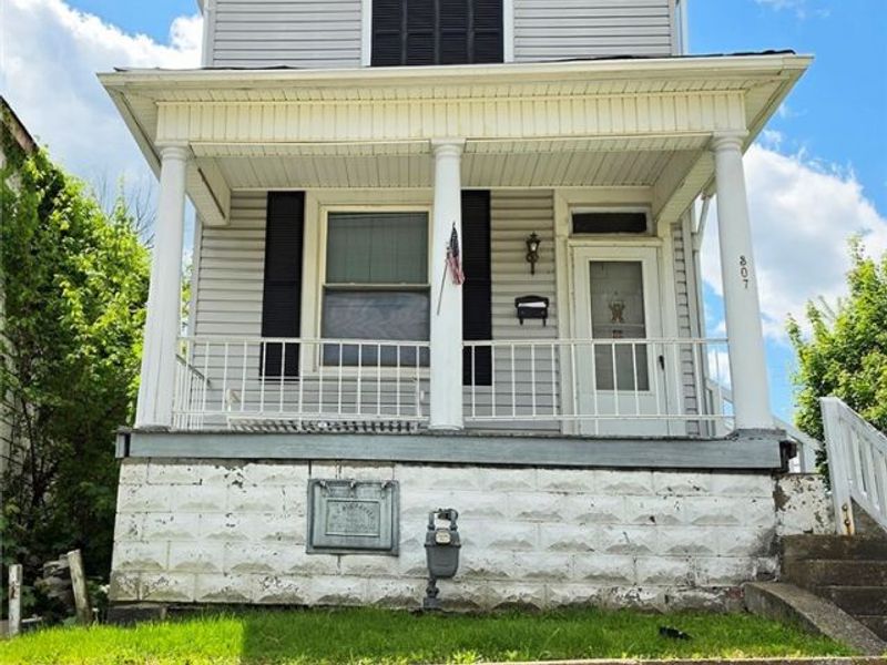 1525 Plum Street, Steubenville, OH 43952 Photo 2