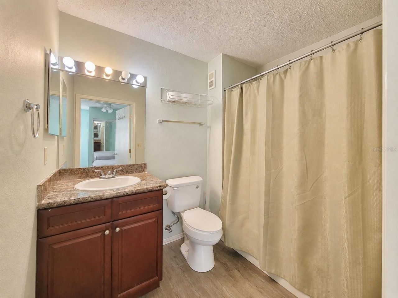 3705 SW 27th Street , Unit 316, Gainesville, FL 32608 Photo