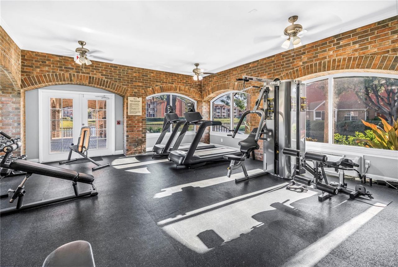 10200 Gandy Boulevard N, Unit 807, Saint Petersburg, FL 33702 Photo