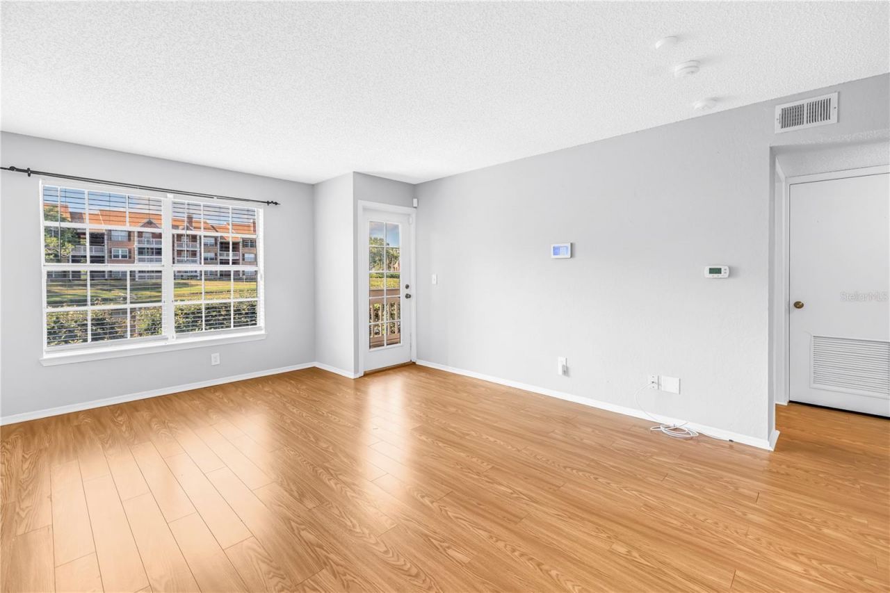10200 Gandy Boulevard N, Unit 807, Saint Petersburg, FL 33702 Photo