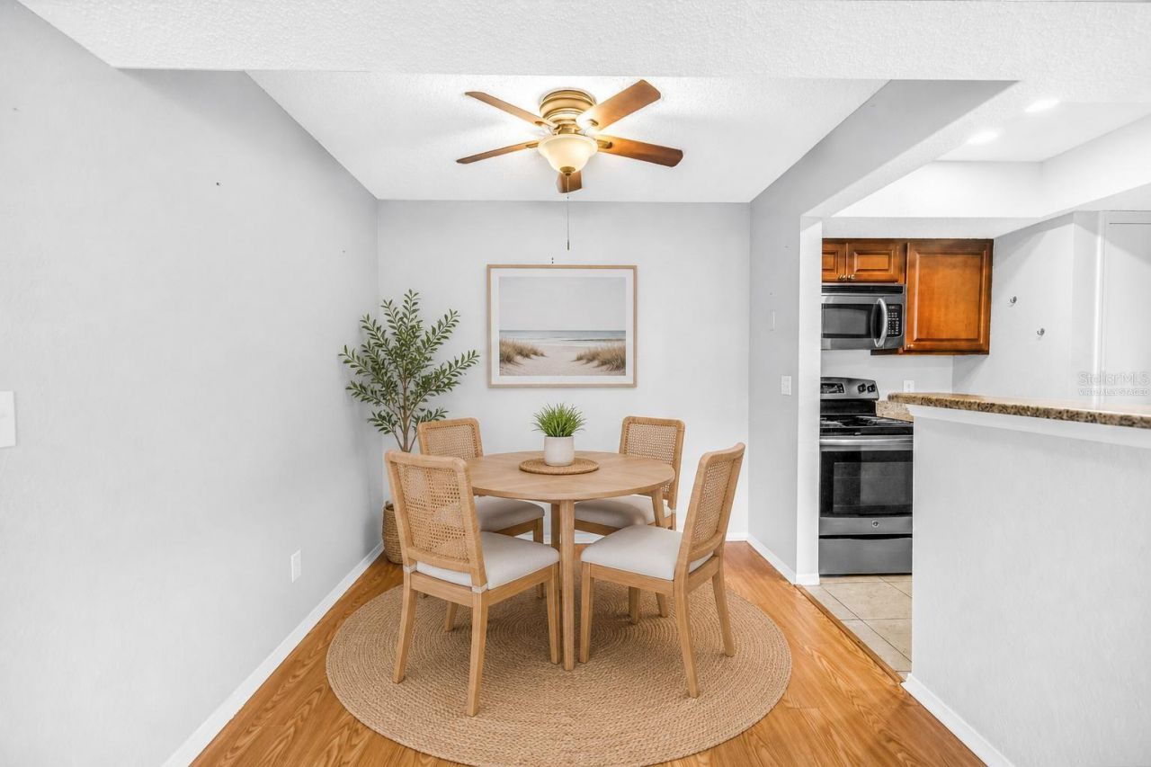 10200 Gandy Boulevard N, Unit 807, Saint Petersburg, FL 33702 Photo