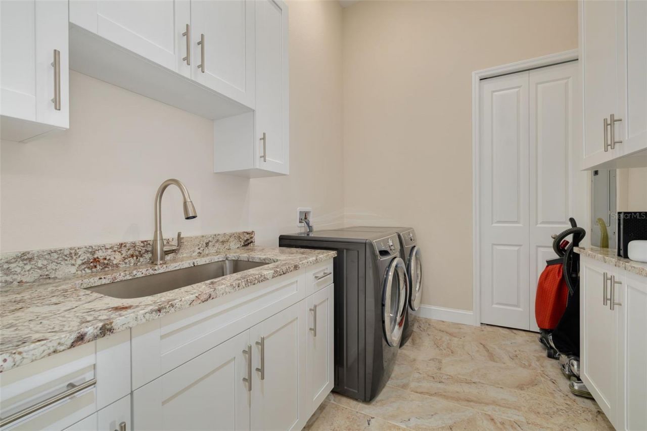 6291 Spoonbill Drive, New Port Richey, FL 34652 Photo