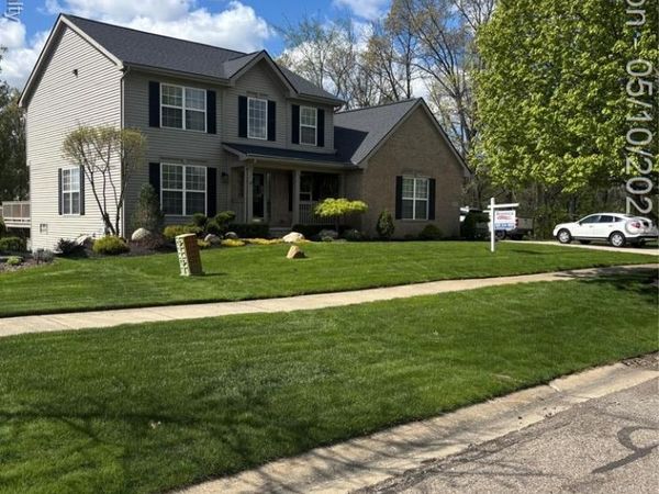 9109 Ambergrove Drive, Hartland Twp, MI 48843