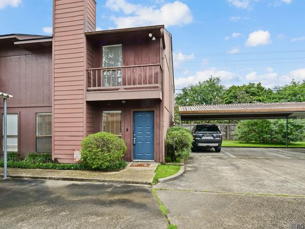 954 Ridgepoint Ct, Unit #15 D, Baton Rouge, LA 70810