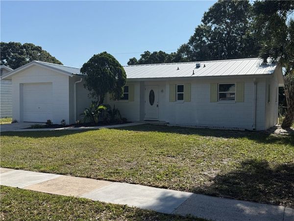 2156 34th Avenue, Vero Beach, FL 32960