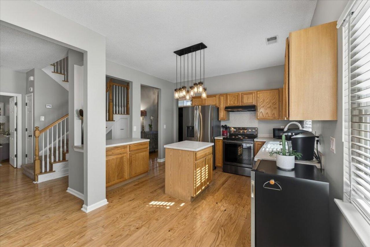 5356 Greggs Landing Photo 15