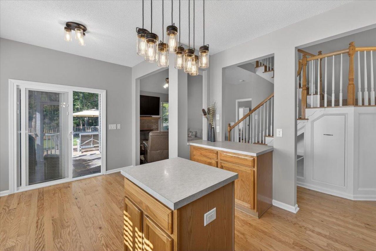 5356 Greggs Landing Photo 17
