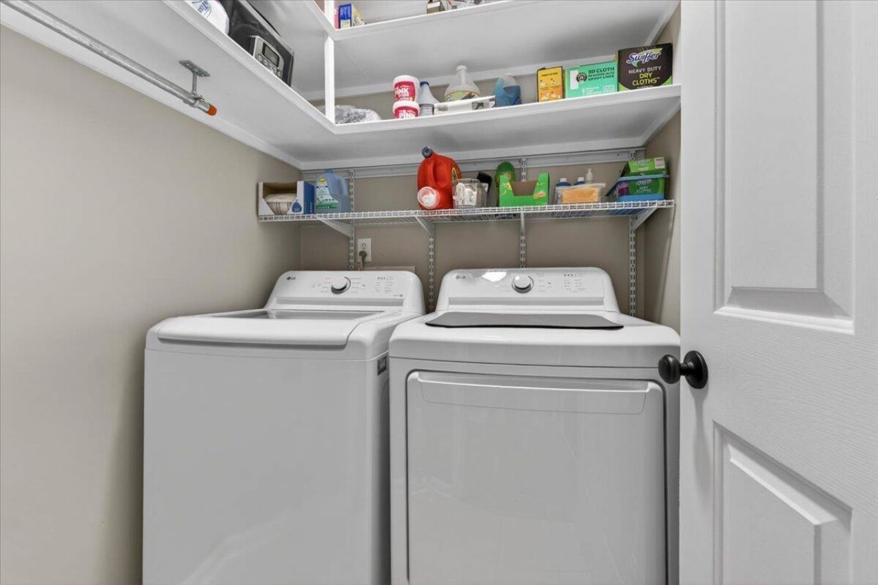 5356 Greggs Landing Photo 21