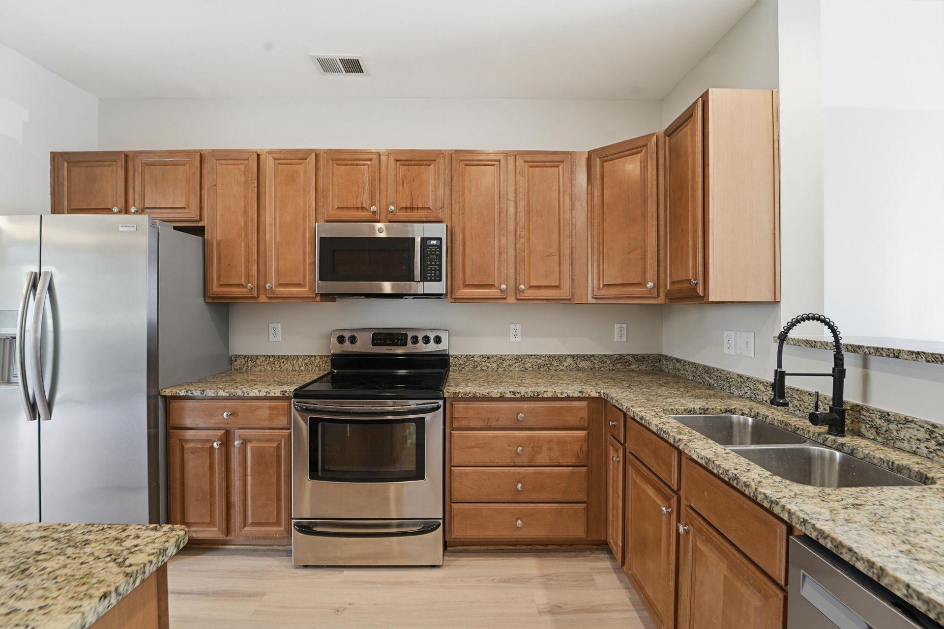 1823 Brittlebush Lane Photo 17
