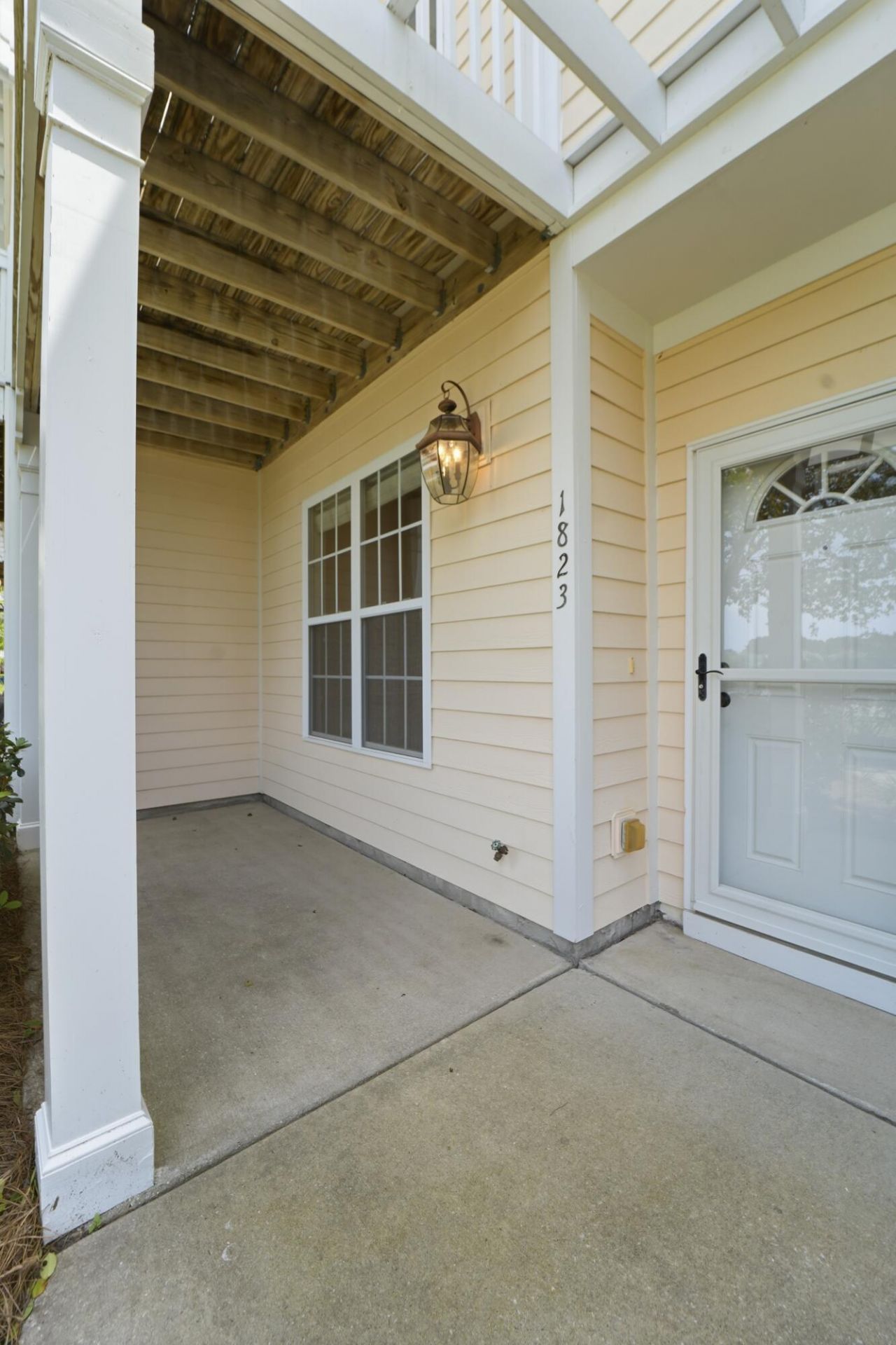 1823 Brittlebush Lane Photo 49