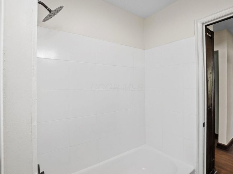1988 E 5th Avenue , Columbus, OH 43219 Photo 20