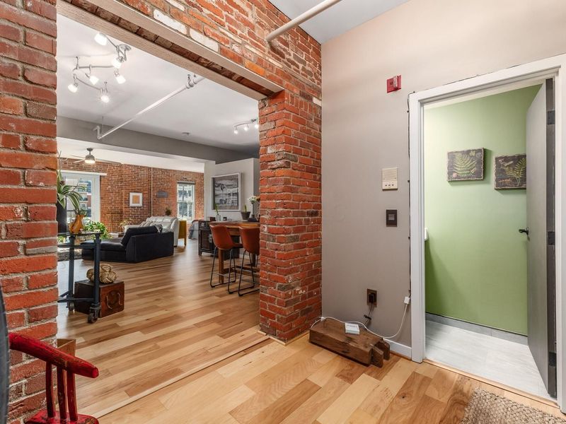 432 E Rich Street, Unit 2I, Columbus, OH 43215 Photo 6