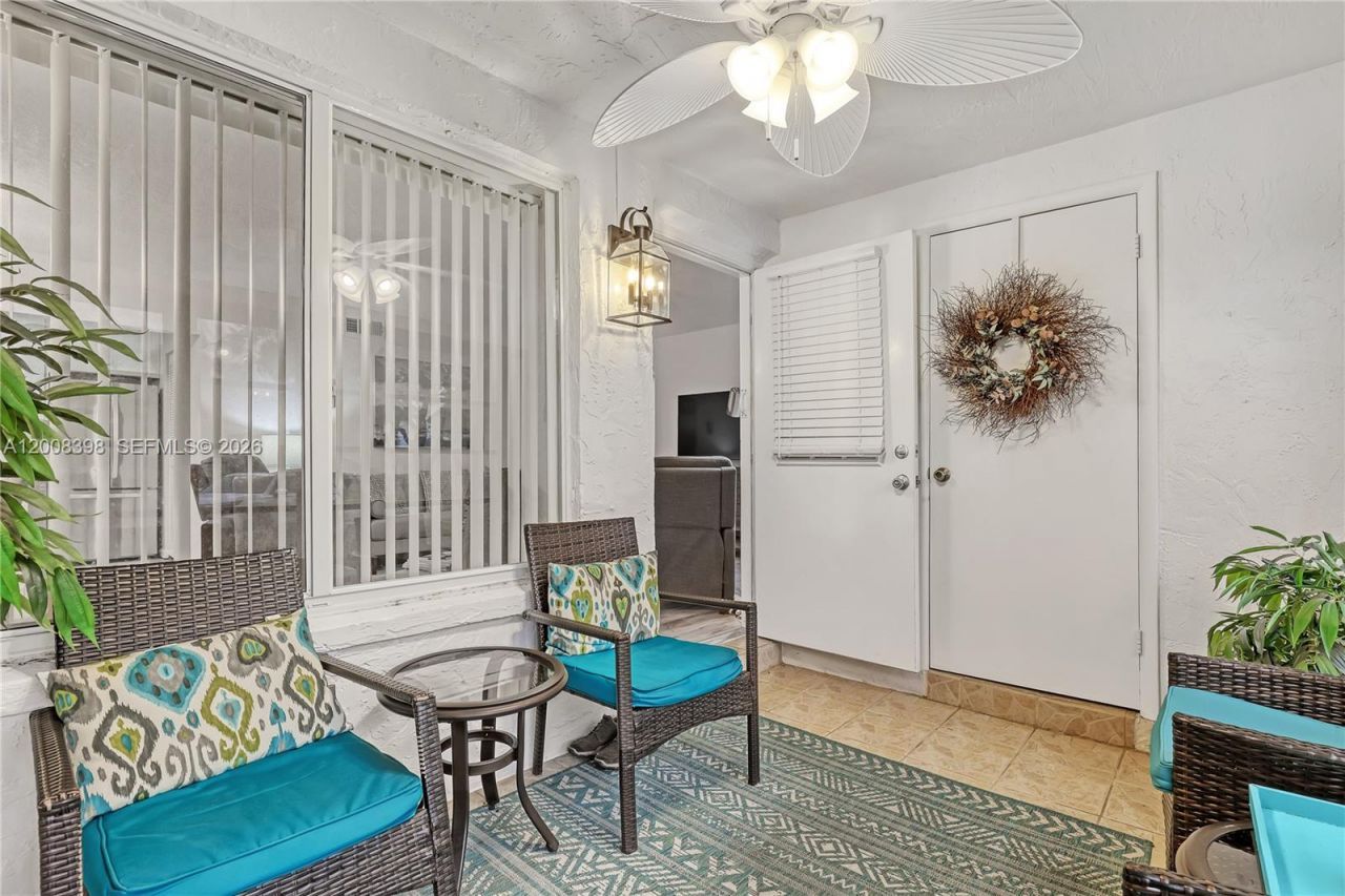 325 Pine Ridge Cir , Unit D-1, Greenacres, FL 33463 Photo