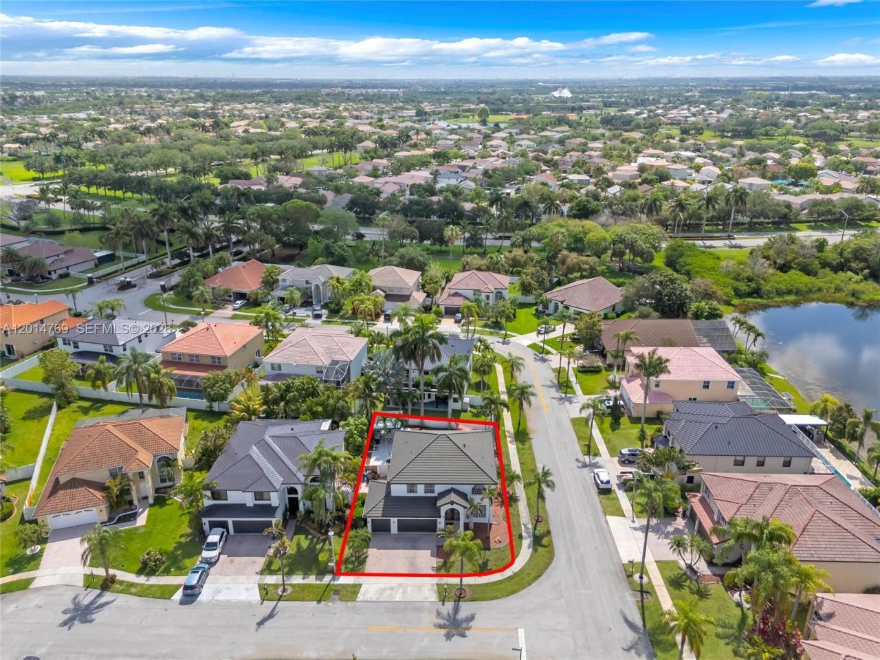 2383 SW 181st Ter, Miramar, FL 33029 Photo