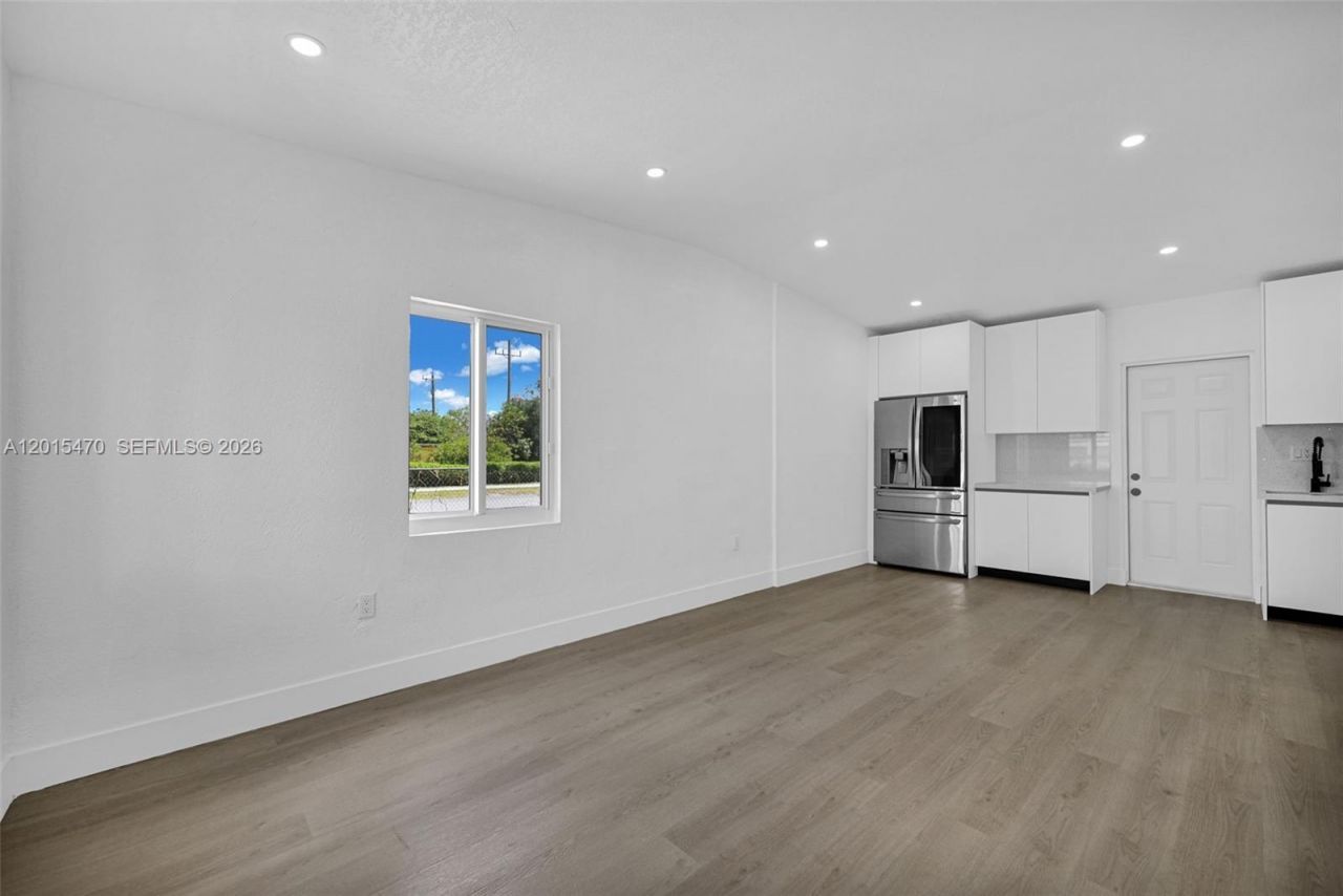 15575 NW 27th Ave, Miami Gardens, FL 33054 Photo
