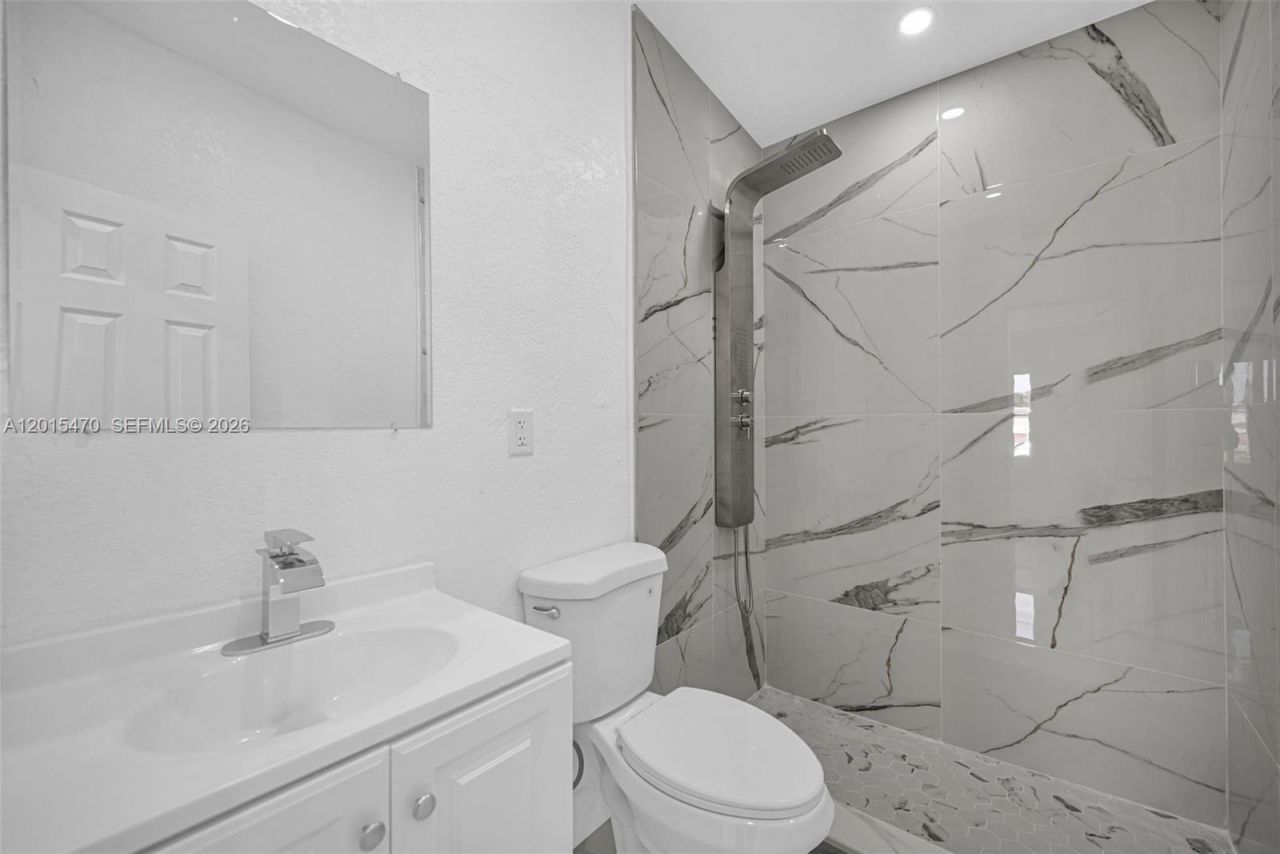 15575 NW 27th Ave, Miami Gardens, FL 33054 Photo