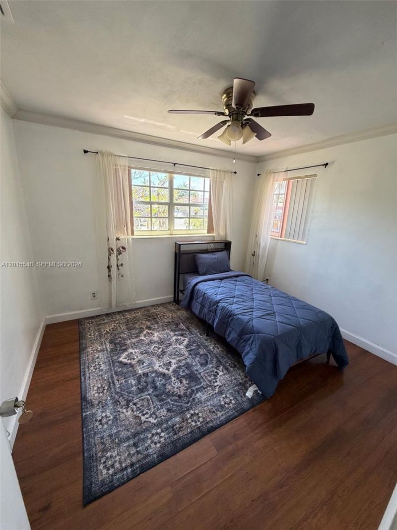 1041 NW 196th Ter , Miami Gardens, FL 33169 Photo