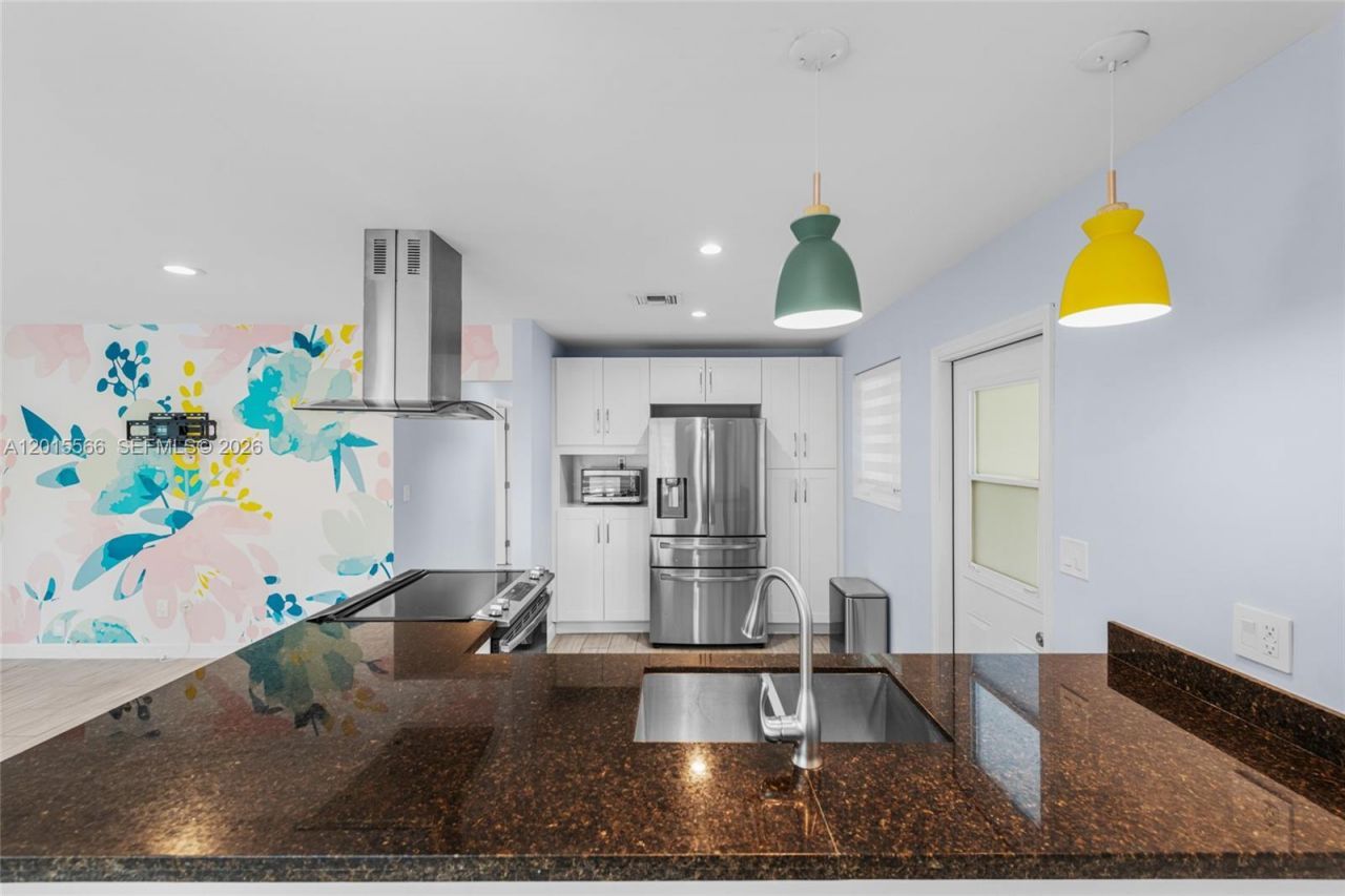 309 NW 43rd Ave, Plantation, FL 33317 Photo