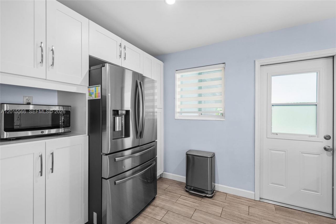309 NW 43rd Ave, Plantation, FL 33317 Photo
