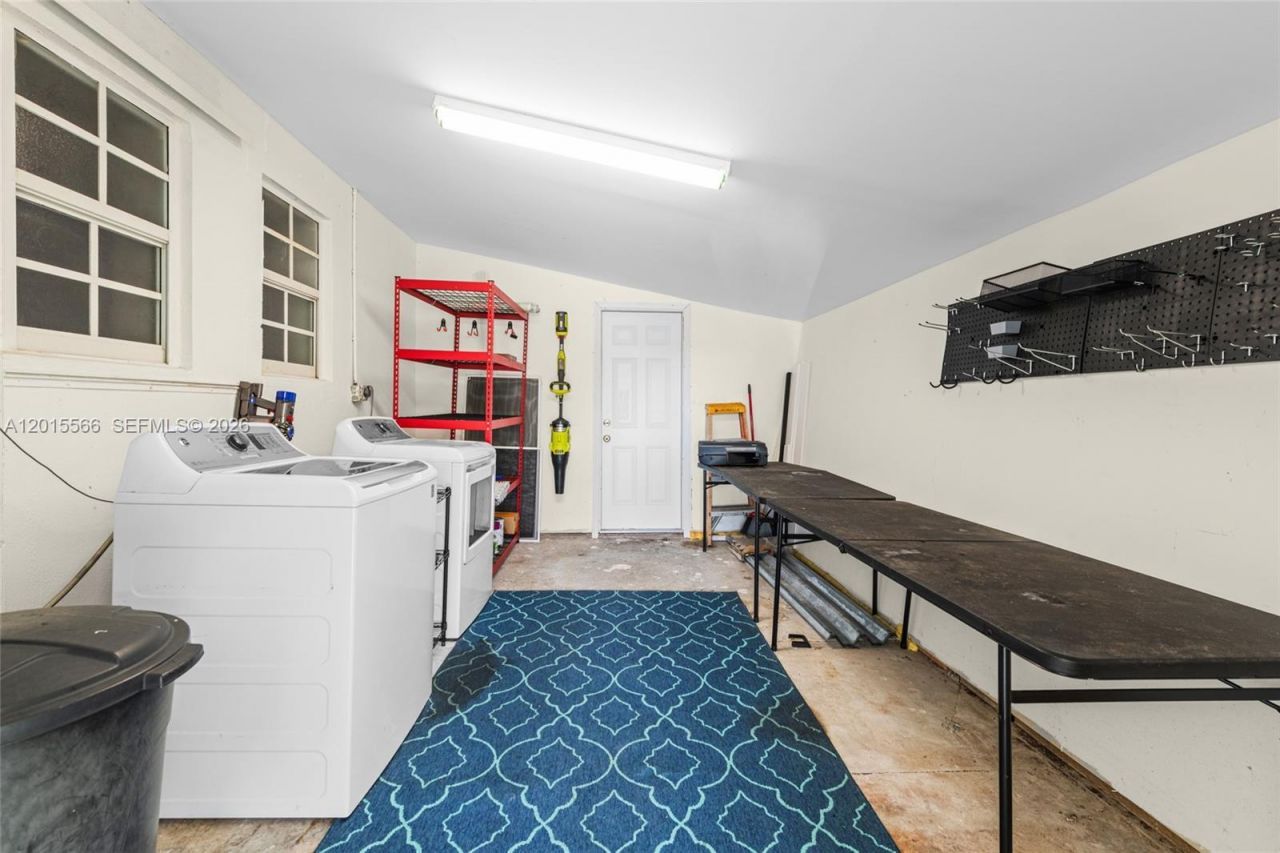 309 NW 43rd Ave, Plantation, FL 33317 Photo