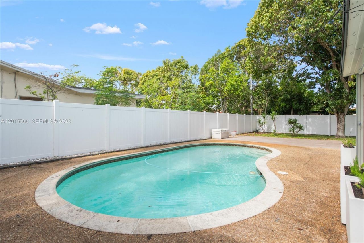 309 NW 43rd Ave, Plantation, FL 33317 Photo