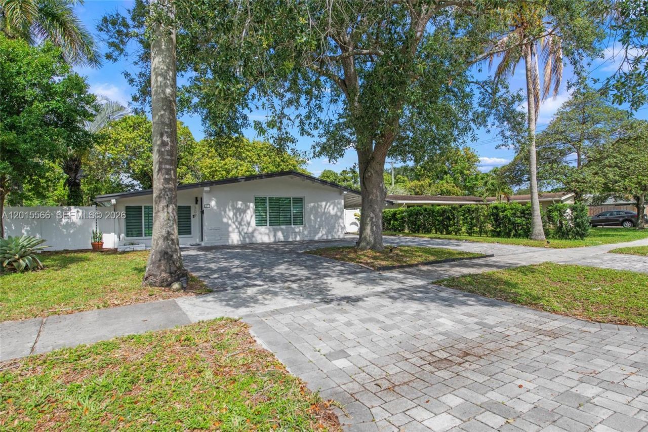 309 NW 43rd Ave, Plantation, FL 33317 Photo