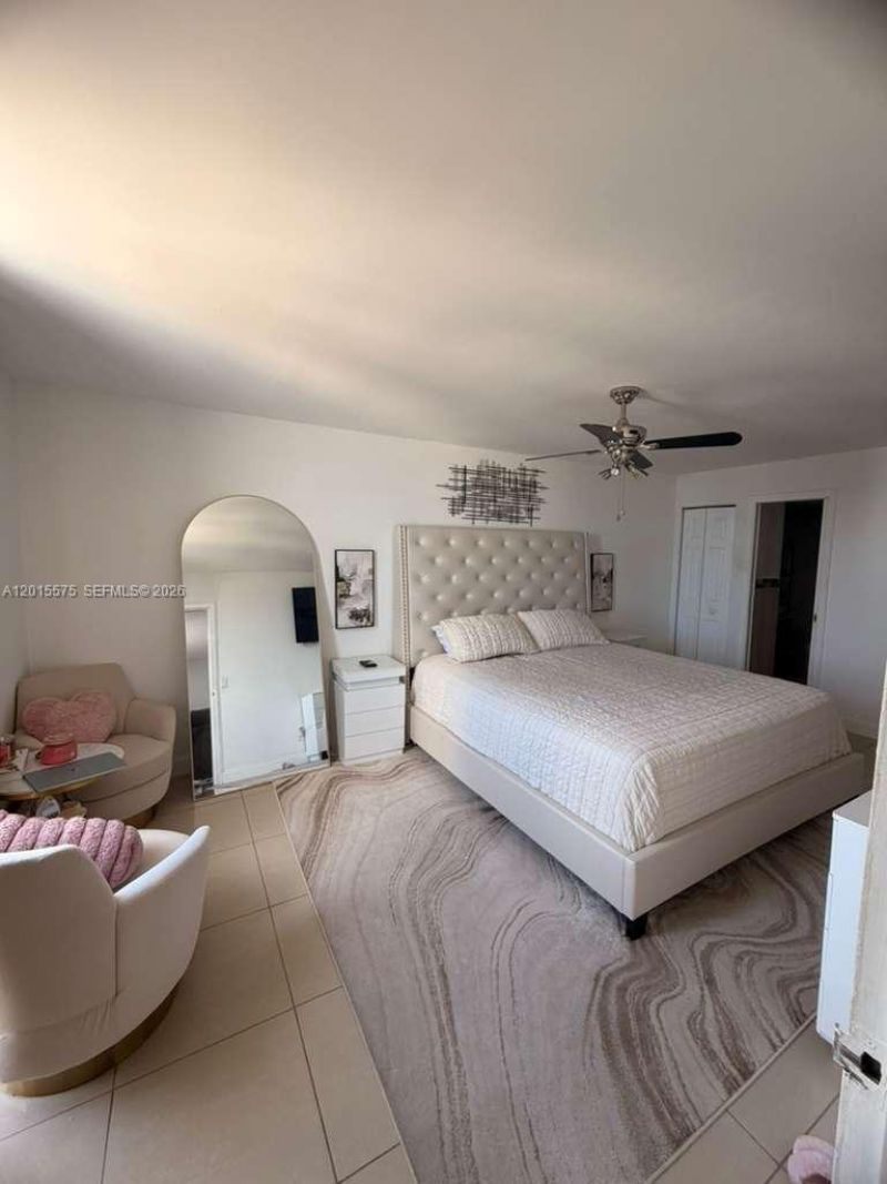 13499 Biscayne Blvd, Unit 906, North Miami, FL 33181 Photo