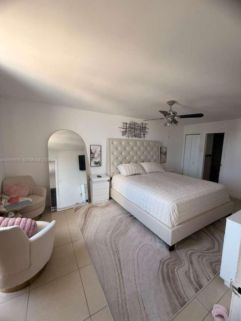 13499 Biscayne Blvd, Unit 906, North Miami, FL 33181 Photo