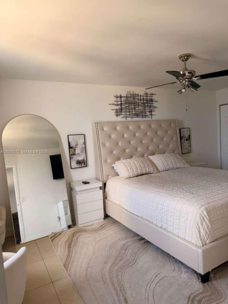 13499 Biscayne Blvd, Unit 906, North Miami, FL 33181 Photo
