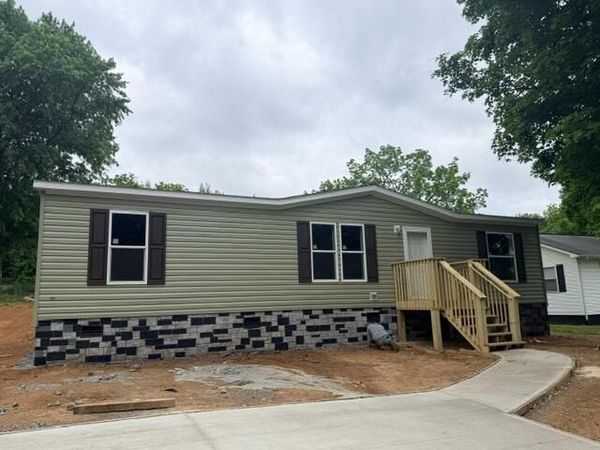 134 Double Cave Road, Rutledge, TN 37861