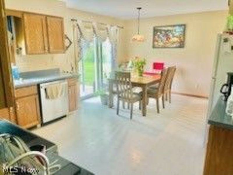 965 Bryant Drive, Vermilion, OH 44089 Photo 11