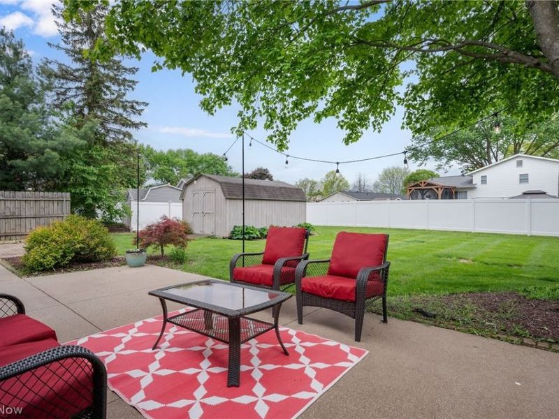 710 Tell Drive, Canal Fulton, OH 44614 Photo 2