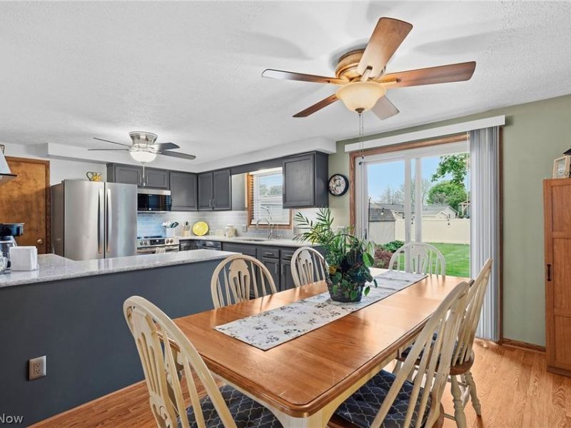 710 Tell Drive, Canal Fulton, OH 44614 Photo 5