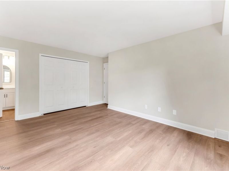 2999 South Bay Drive, Unit f-4, Westlake, OH 44145 Photo 12