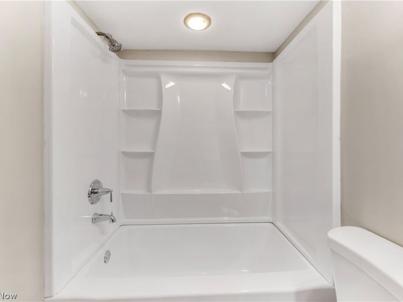2999 South Bay Drive, Unit f-4, Westlake, OH 44145 Photo 20