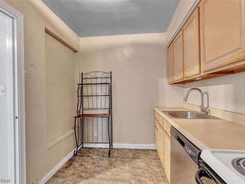 15825 Van Aken Boulevard, Unit 105W, Shaker Heights, OH 44120 Photo 14