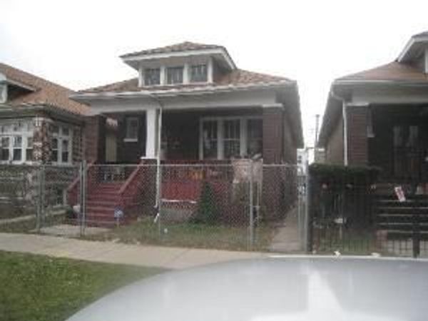 6325 S Francisco Avenue, Chicago, IL 60629