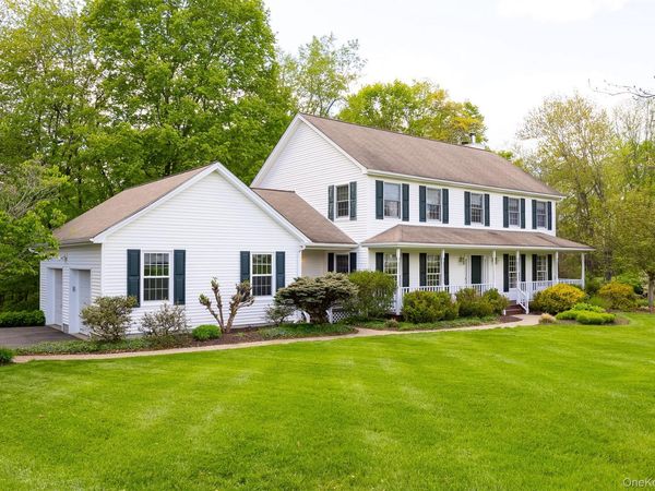 76 Rockledge Drive , Pleasant Valley, NY 12569