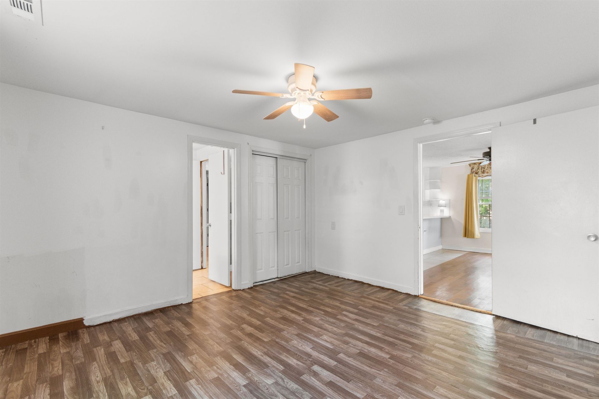 617 10th Ave. Photo 19