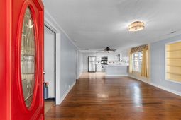 617 10th Ave. photo 4