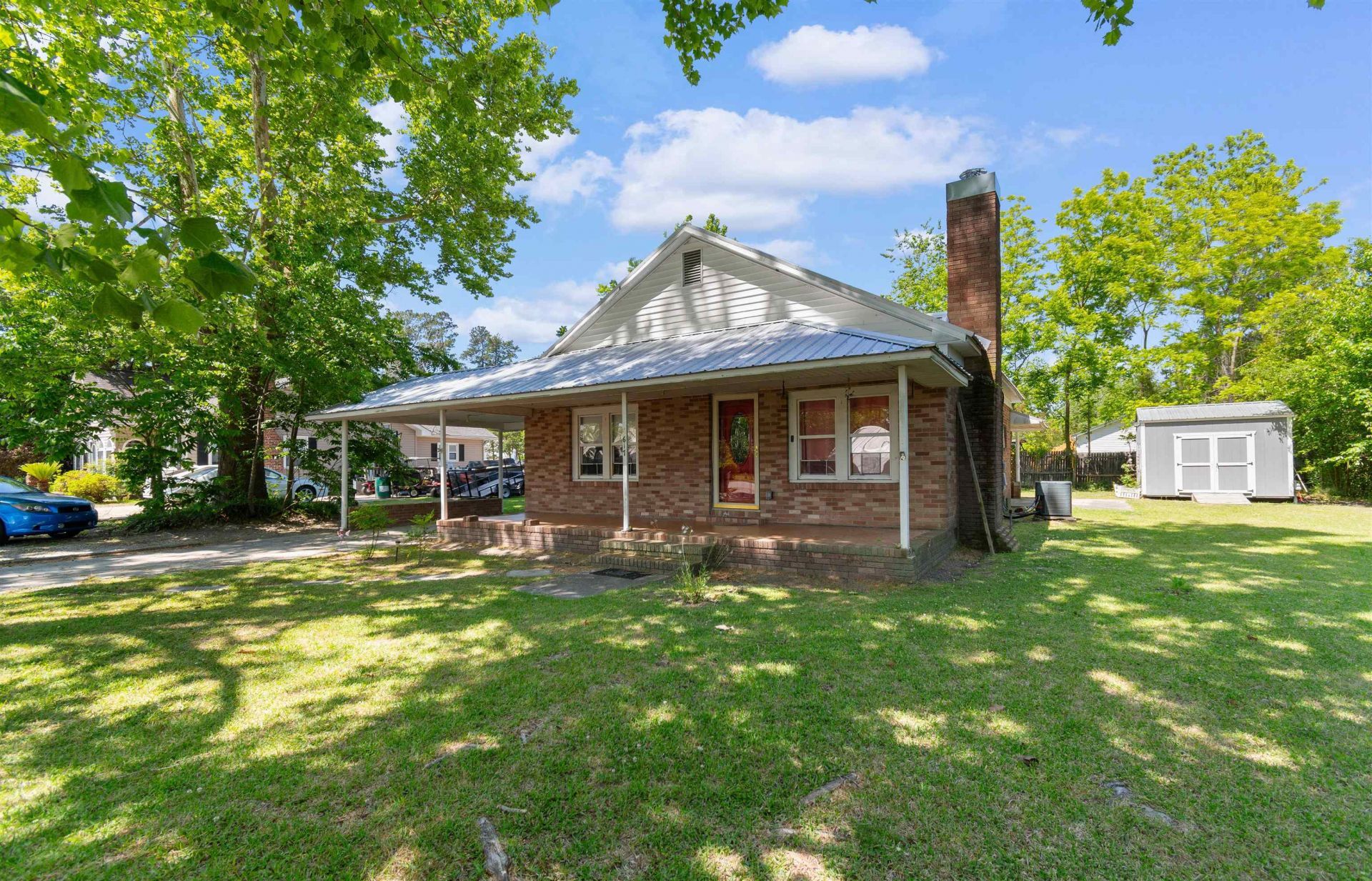 617 10th Ave. Photo 27