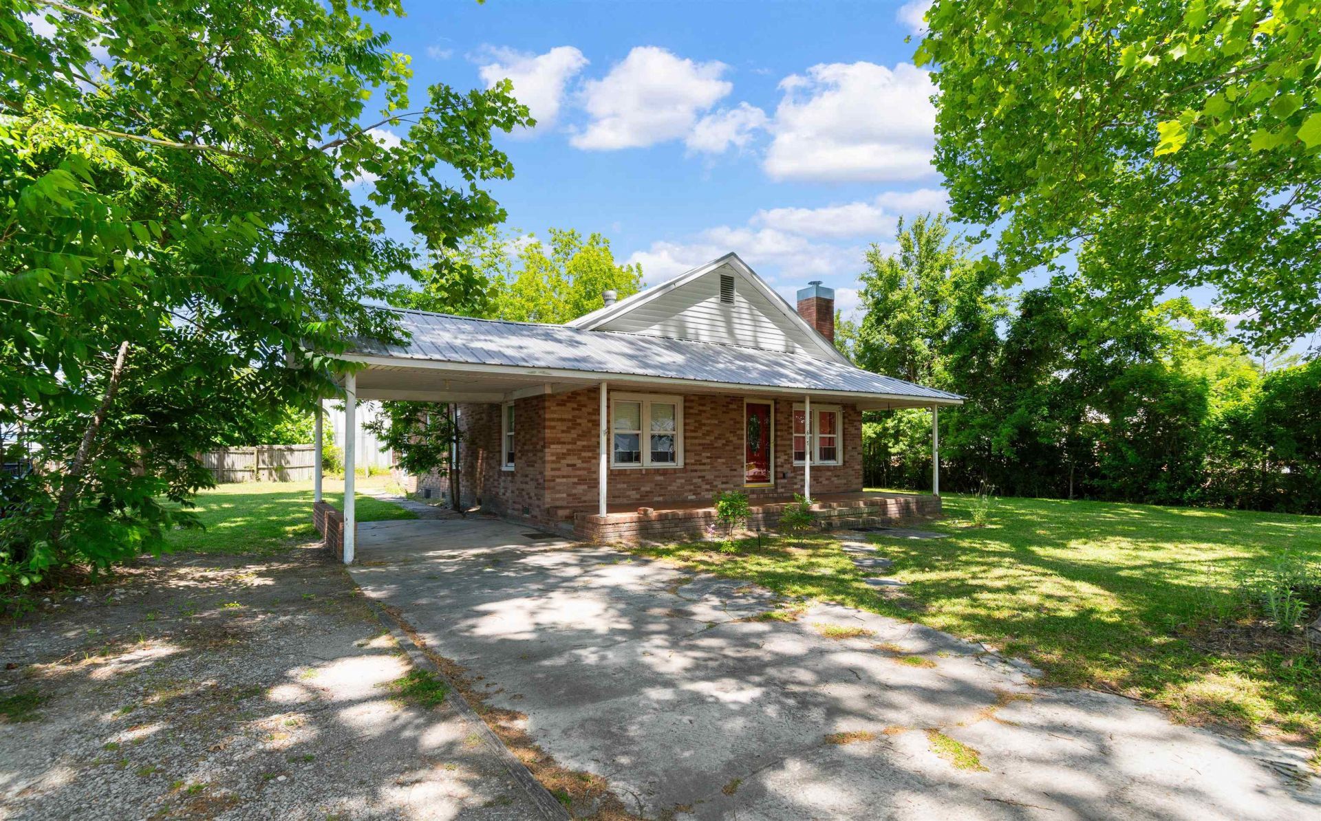 617 10th Ave. Photo 31