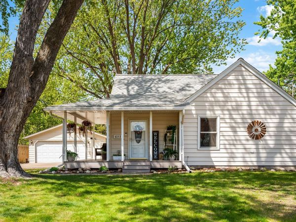 5313 Florida Avenue N, Crystal, MN 55428